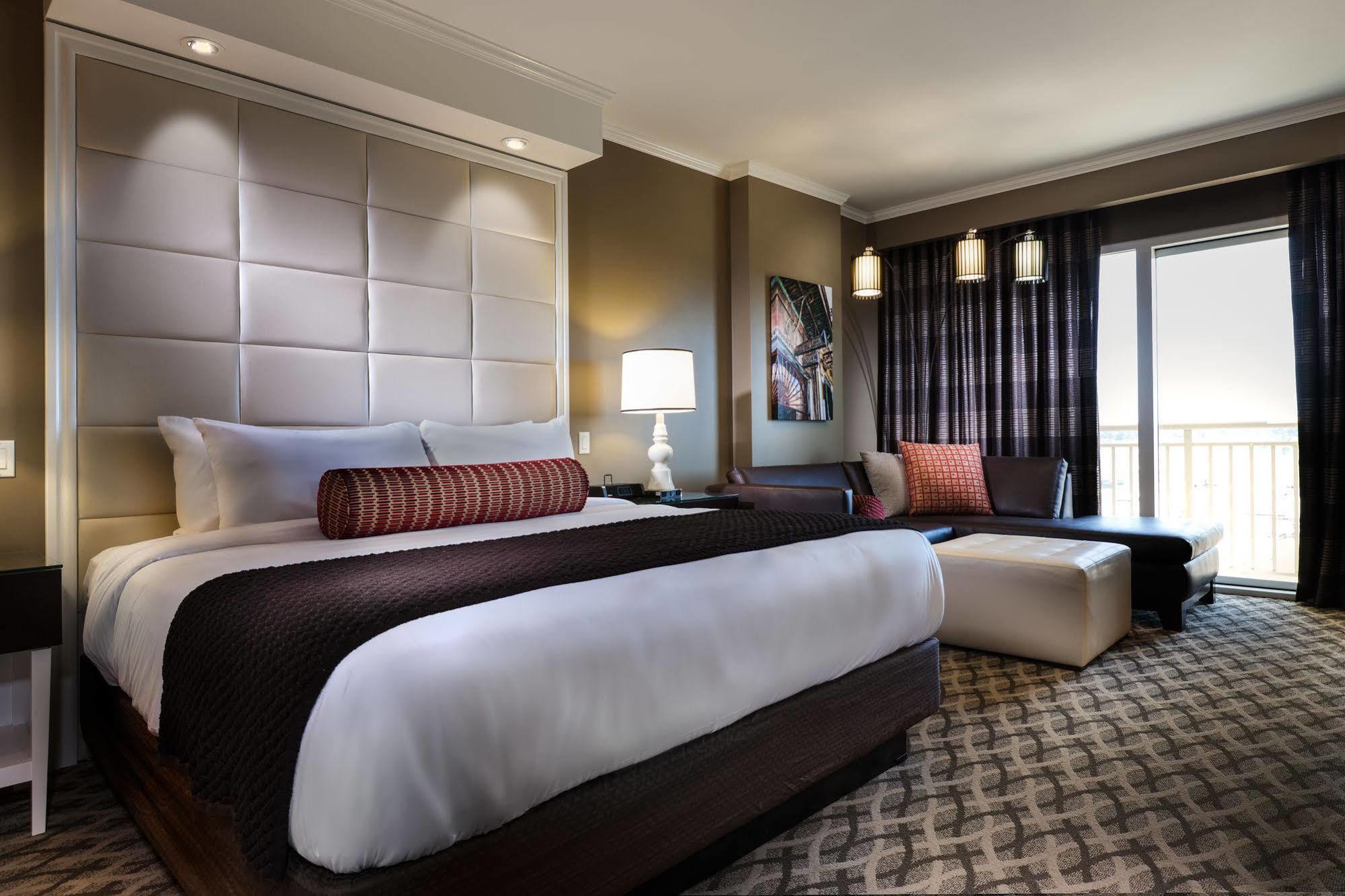 Golden Nugget Lake Charles Esterno foto