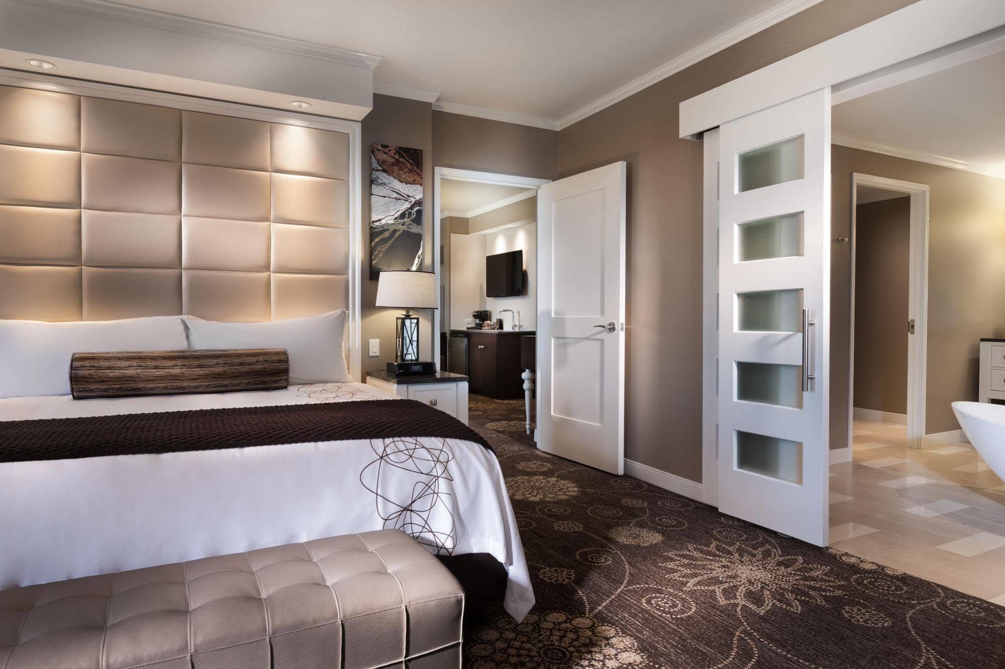 Golden Nugget Lake Charles Esterno foto