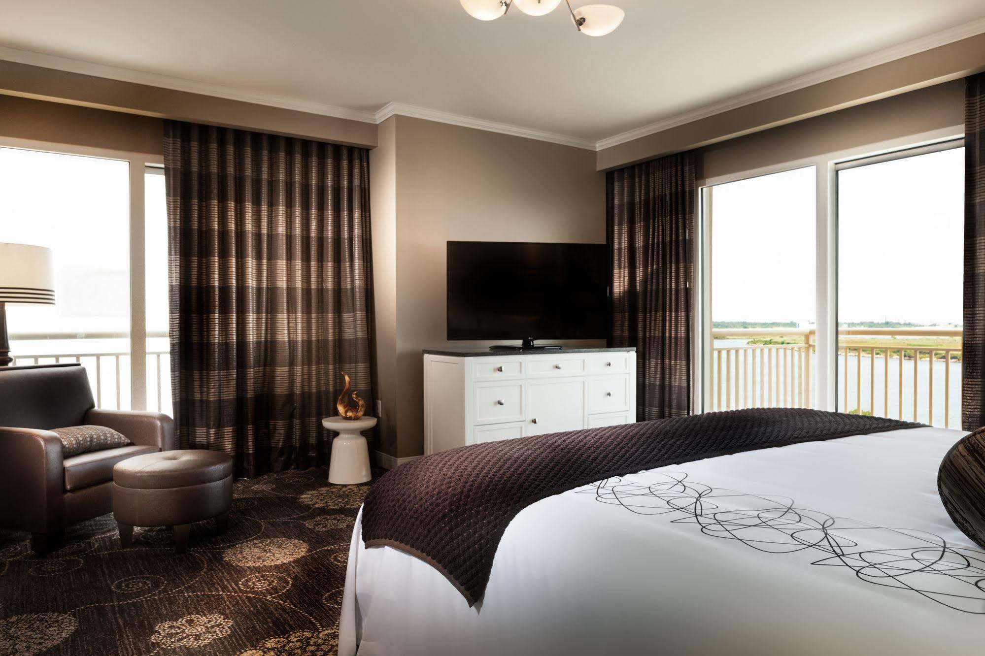 Golden Nugget Lake Charles Esterno foto